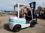   UNICARRIERS FD25T4 ()  3