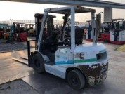   UNICARRIERS FD25T4  4