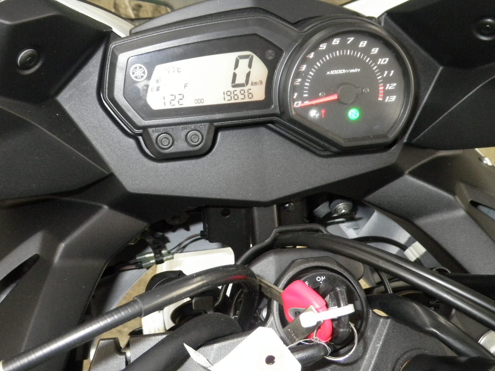 Руль xj6 f