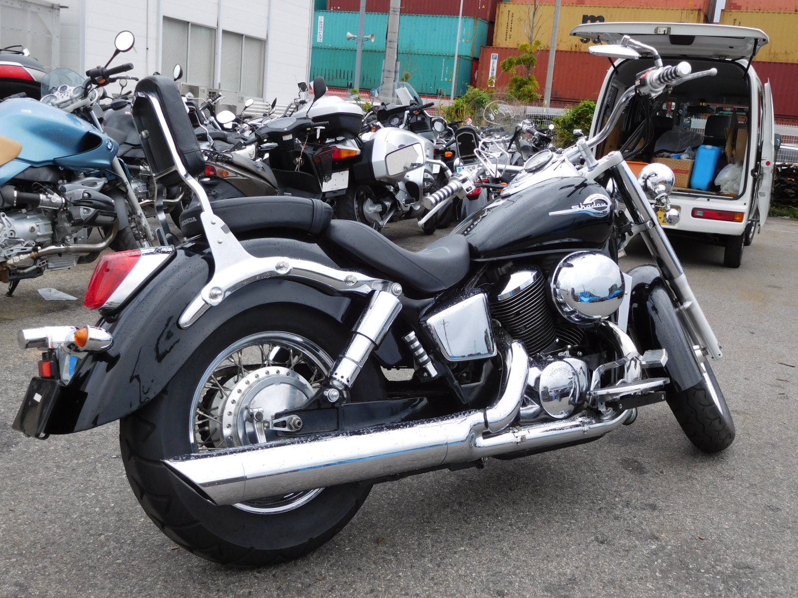 Honda Shadow 750 Р±РµР»С‹Р№