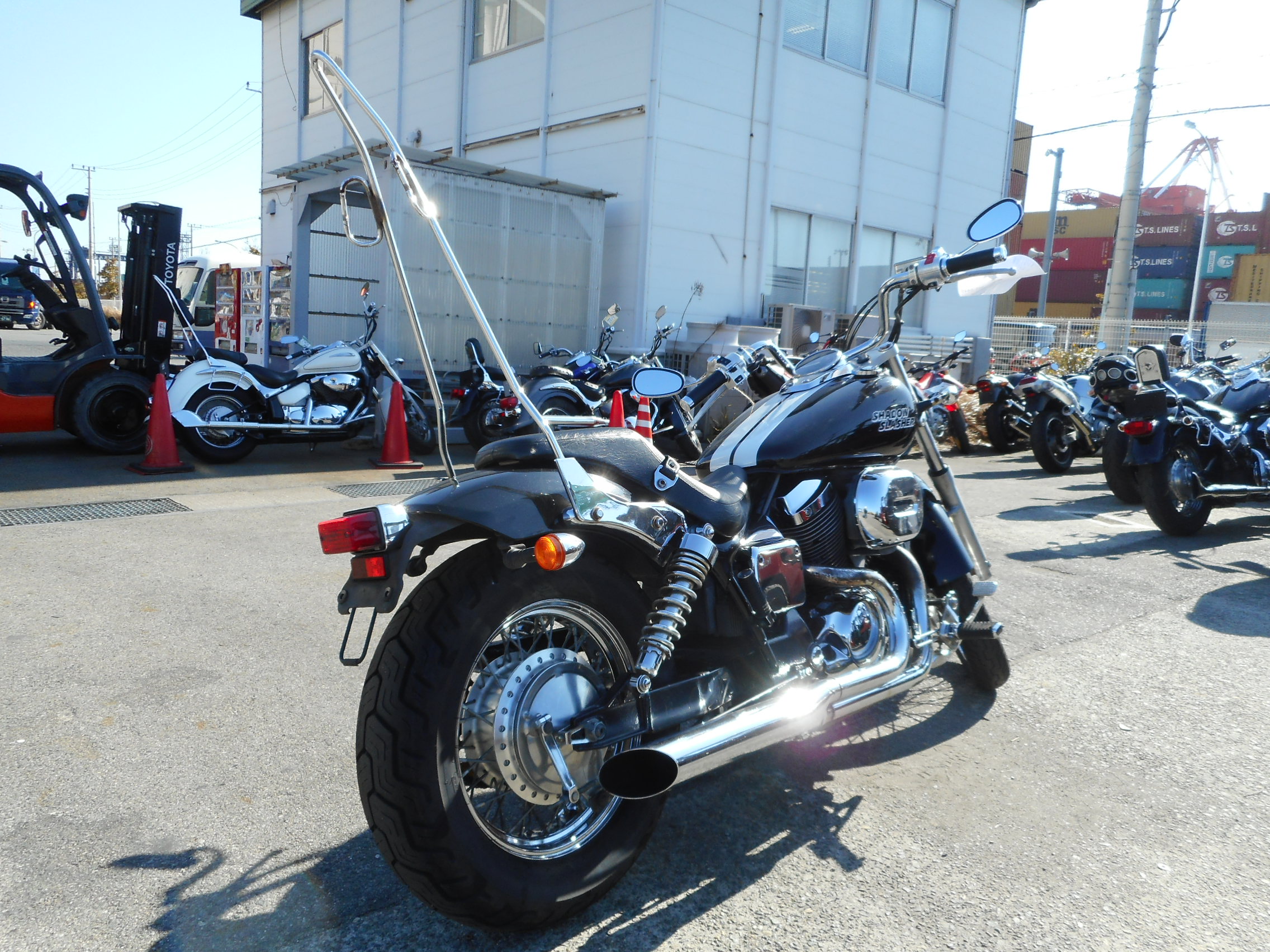 РњРѕС‚РѕС†РёРєР» Honda Shadow 400