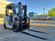   UNICARRIERS FD25T5  2